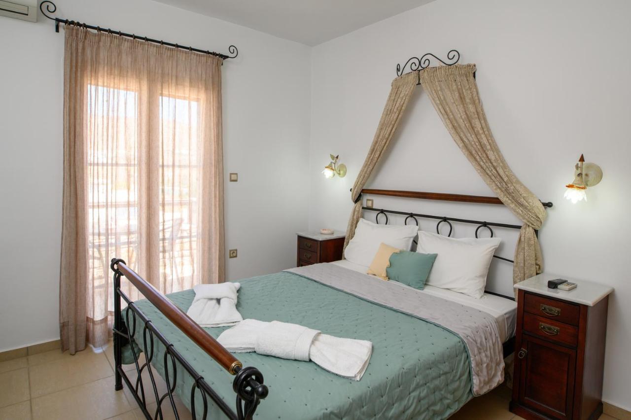 אמורגוס Villa Andromeda מראה חיצוני תמונה